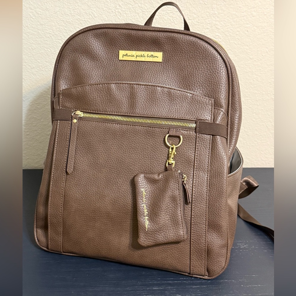 Petunia Pickle Bottom 2 in 1 Breast Pump Diaper Bag Backpack & Accessories